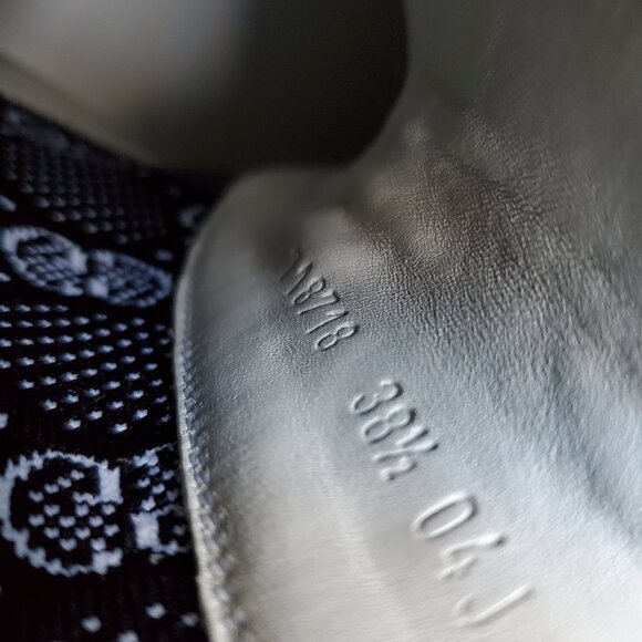 NIB Gucci Chelsea GG inlets white leather pull on booties IT 38.5 US 8.5 - Picture 6 of 7